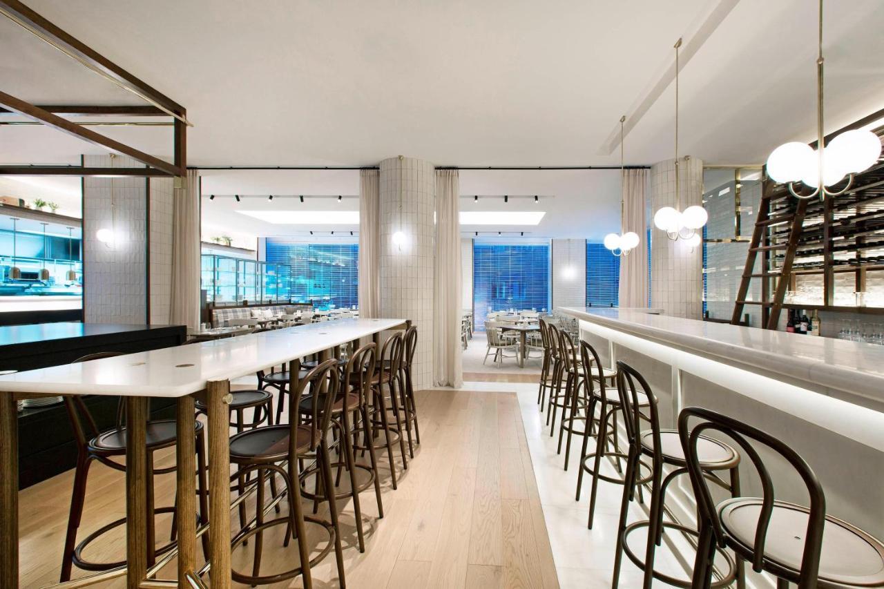 쉐라톤 멜버른 호텔 멜번 외부 사진 The interior of the restaurant